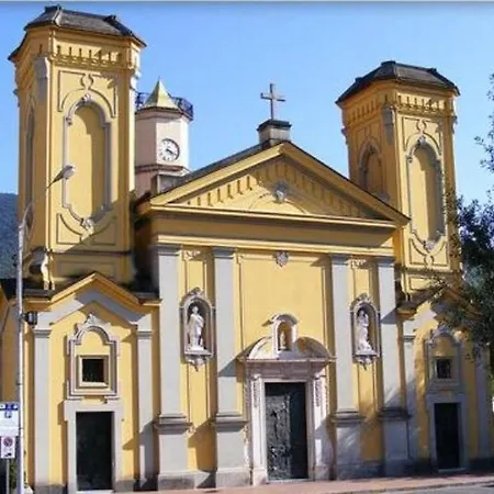 Casa Pollicina 萨普里