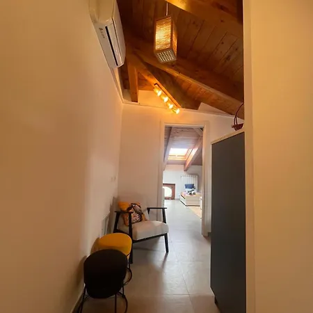 Casa Pollicina 萨普里